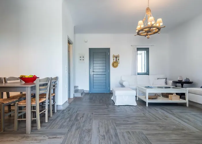 Casa de Férias Milian Adamantas (Milos)